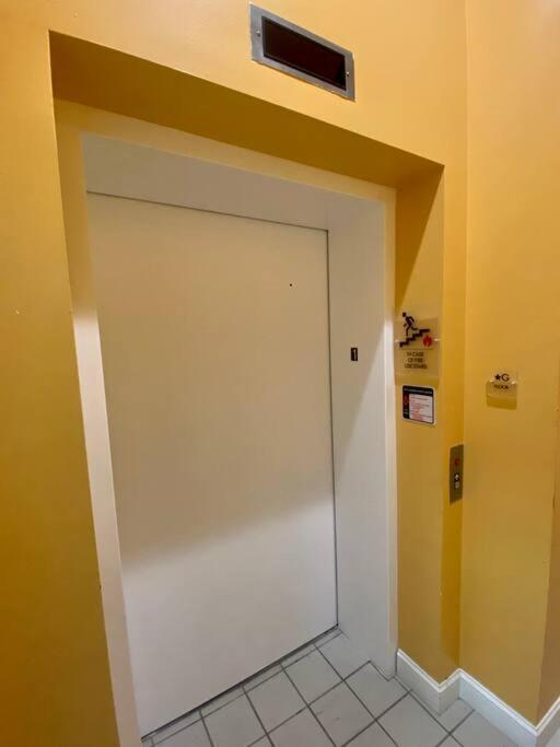 Downtown Albany 2 Bedroom + Workstation @ The Mark Exteriör bild